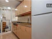 Se alquilan habitaciones en un apartamento de 5...
