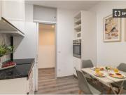 Se alquilan habitaciones en un apartamento de 5...