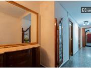 Se alquilan habitaciones en un apartamento de 5...