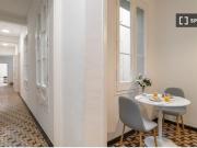 Se alquilan habitaciones en un apartamento de 6...