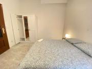 Se alquilan habitaciones en un piso de 3 habitaciones en...