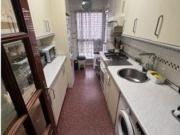 Se alquilan habitaciones para mujeres en piso de 3...