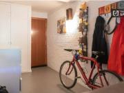 Se alquilan habitaciones para mujeres en piso de 3...