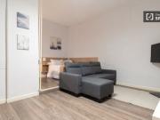 Se alquilan habitaciones para mujeres en piso de 5...