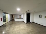 Se Alquilan Oficinas de 370 mts en la Torre Polar en...