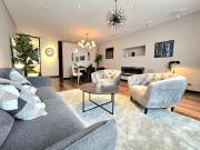 SE ARRIENDA AMOBLADO APARTAMENTO EN LA CABRERA