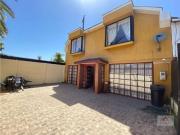 SE ARRIENDA AMPLIA CASA FULL EQUIPADA: CAPACIDAD 8 10...