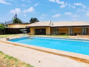 Se arrienda amplia casa por día en Olmué