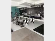 Se arrienda amplia habitación