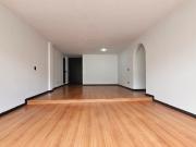 SE ARRIENDA HERMOSO APARTAMENTO EN CHICO