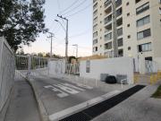 SE ARRIENDA AMPLIO DEPARTAMENTO EN CONDOMINIO ALTO...