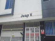 SE ARRIENDA APARTAMENTO CUARTO PISO EDIFICIO JUAN V