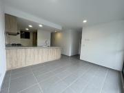 SE ARRIENDA APARTAMENTO EN LA AVENIDA CENTENARIO