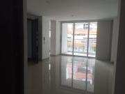 Se arrienda apartamento en Laureles con parqueadero