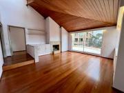SE ARRIENDA APARTAMENTO EN LOS ROSALES 228m2 TERRAZA 100m2