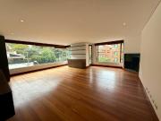 SE ARRIENDA APARTAMENTO EN ROSALES 160m2 BALCÓN