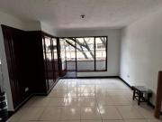 SE ARRIENDA APTO EN EL CENTRO DE LA CIUDAD