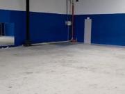 SE ARRIENDA BODEGA EN EL CENTRO