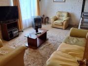 SE ARRIENDA CASA AMOBLADA Y EQUIPADA EN LOS LIRIOS, COLLAO