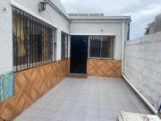 SE ARRIENDA CASA CENTRAL