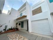 SE ARRIENDA CASA DE 3 HABITACIONES EN EL PRADO, SANTA MARTA