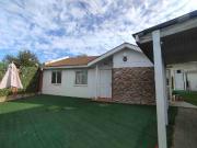 Se arrienda casa de un piso, barrio Casas de las...