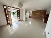 SE ARRIENDA CASA EN AVENIDA 19 NORTE DE LA CIUDAD DE ARMENIA