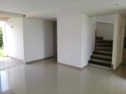 se arrienda casa en la hacienda el castillo