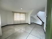 SE ARRIENDA CASA EN PROVIDENCIA