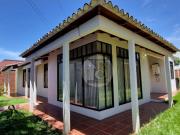 SE ARRIENDA CASA FAMILIAR O COMERCIAL A UNA CUADRA DE...