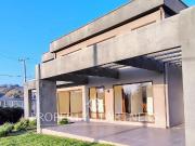 Se arrienda Casa luminosa y espaciosa en Lomas del Mauco