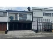 Se arrienda casa Malibú