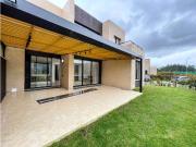 Se arrienda casa para estrenar en Chía