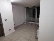 Se arrienda comodo departamento en Calle Hipodromo...