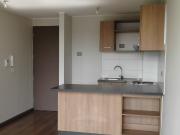 Se arrienda departamento 2D con estacionamiento San Miguel