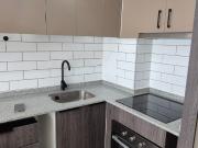 Se arrienda depto 2 dormitorio Metro Hospitales Box y Bodega