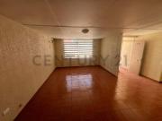 SE ARRIENDA GRANDE Y AMPLIA CASA EN SECTOR RESIDENCIAL...