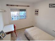 Se arrienda habitación en departamento compartido de 3...