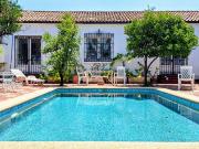 Se Arrienda Hermosa Casa con 1.200 m2 de Terreno en Ñuñoa