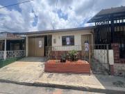 SE ARRIENDA HERMOSA CASA EN EL KENEDDY NORTE