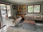 Se arrienda linda Casa de 3 Dormitorios y 2 Baños,...