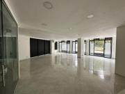 SE ARRIENDA LOCAL COMERCIAL POBLADO