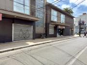 Se arrienda local en pleno centro, calle Prat entre...