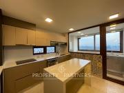 Se arrienda moderno e impecable departamento en...