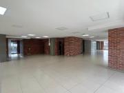 se arrienda oficina en el poblado sector Castropol