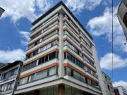 Se arrienda oficina o bodega en el Edif Suramericana...