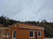 SE ARRIENDA CASA EN PARCELA UBICADA EN EXCLUSIVO CONDOMINIO