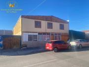 Se arrienda propiedad ubicada en Villa Exotica,...