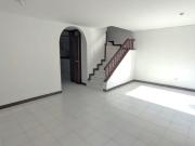 SE ARRIENDA / VENDE CASA POR HOMECENTER