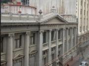 Se arrrienda oficina calle Prat frente al Banco Chile